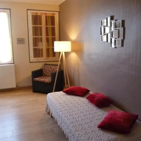Home Vacances 4 Etoiles Par Cdt Dordogne Le Pizou Exterior photo